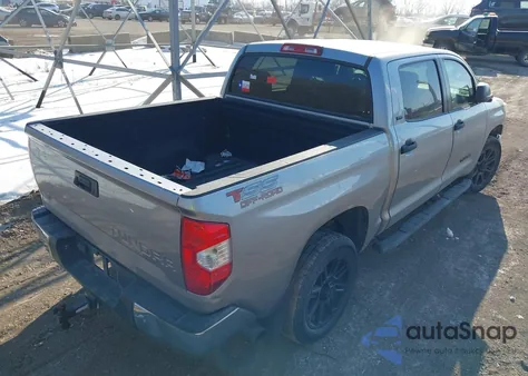 2019 Toyota Tundra Sr5 4.6L V8 z USA, uszkodzony, nr VIN 5TFEM5F11KX143380